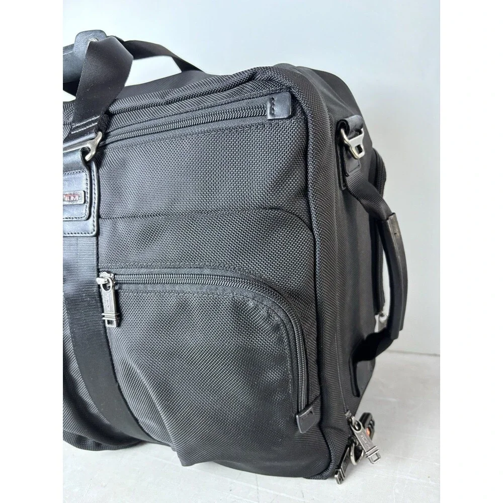 Tumi Alpha Bravo Bremerton Roller Duffle Wheeled Bag Nylon Carry On Black